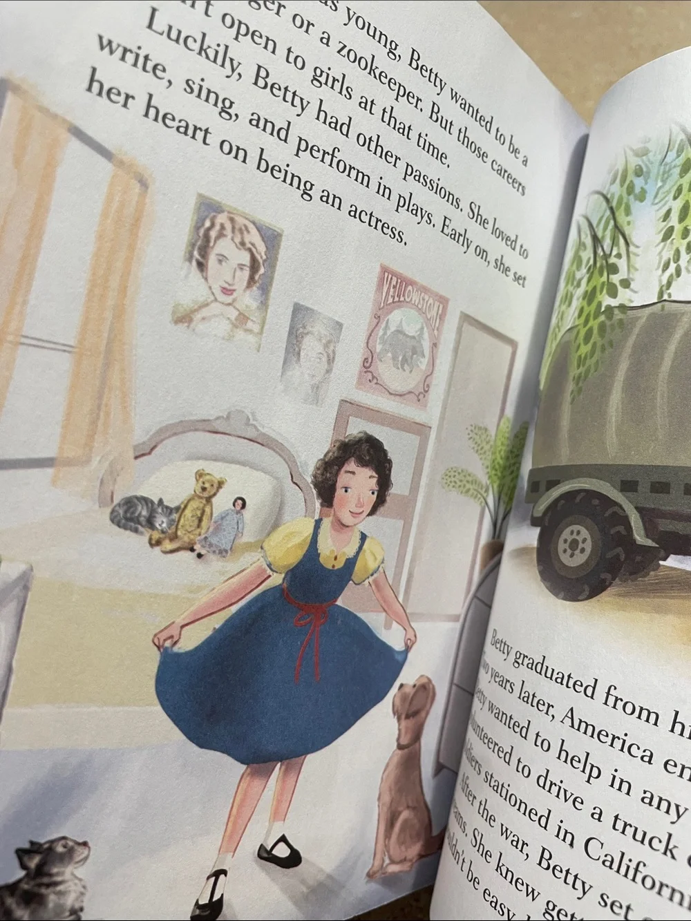 My Little Golden Book About Betty White - Golden Girls